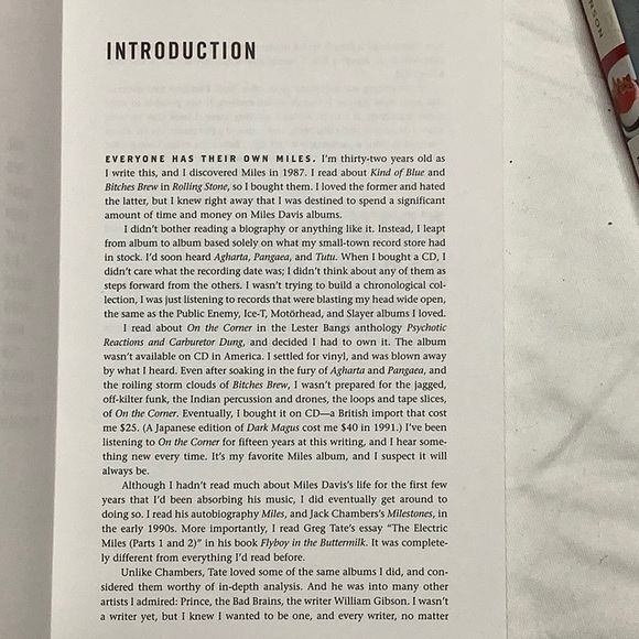 Running The Voodoo Down The Electric Music Of Miles Davis Book By Philip… - Picture 5 of 7